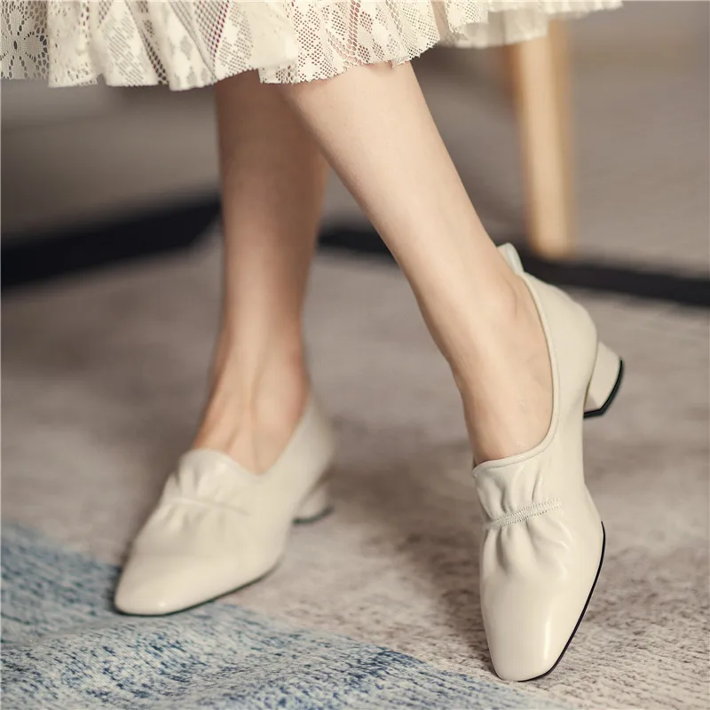 

MoonMeek 2021 Summer Women Pumps Genuine Leather Pumps Thick Heels Square Toe Fashion Pleated Party Dress Shoes Black