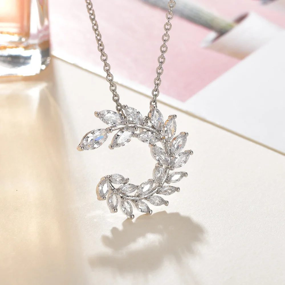 N556 Silver XIYANIKE Модные полые спиральные Красочные листья очаровательные серьги-капли Стразы для женщин пирсинг трендовые ювелирные изделия - Окраска металла: N556 Silver