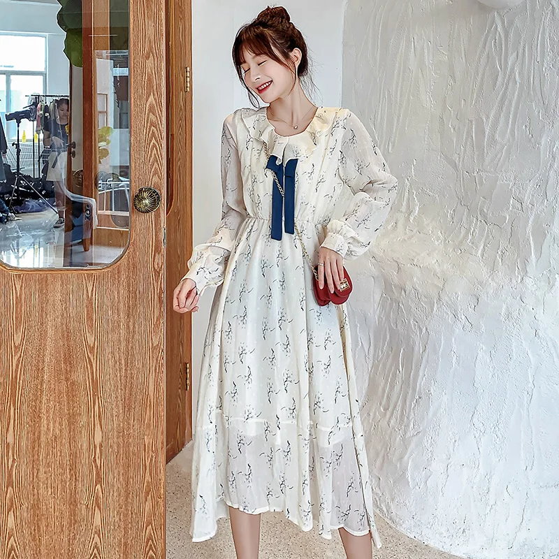 Женское шифоновое платье с длинными рукавами фонариками круглым воротником и