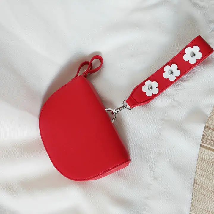 2021 New Design Korea Women  Flower Box Bags Small Cute Pu Leather Sling Tote Handbags Ladies