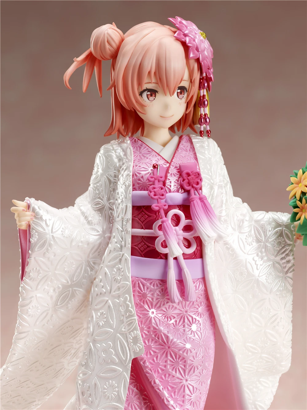 

Hama Yui White Wugou Figure Ornaments With Special Free Shipping Original genuine spot cartoon characters by hand