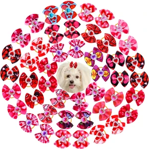 60 шт. Домашний питомец собака женские аксессуары для волос со стразами собаки заколки для волос розовый любовь Стиль собака, бант из ленты, резинки Товары для собак Samll банты для собак