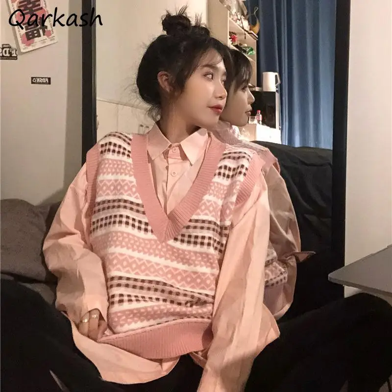 

Sweater Vest Women Striped Vintage V-Neck Sleeveless Spring Fall Loose-fitting College Sweet Preppy Classic Outerwear Tender Ins