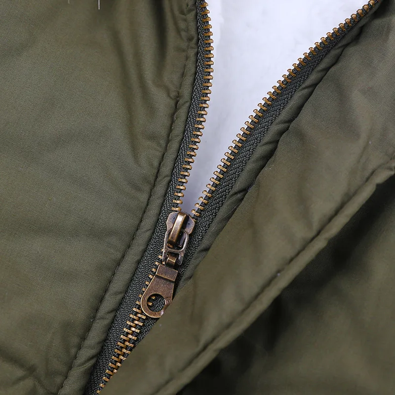 

2020 autumn and winter new children's clothing wholesale European and American boys plus velvet thickened army green children's