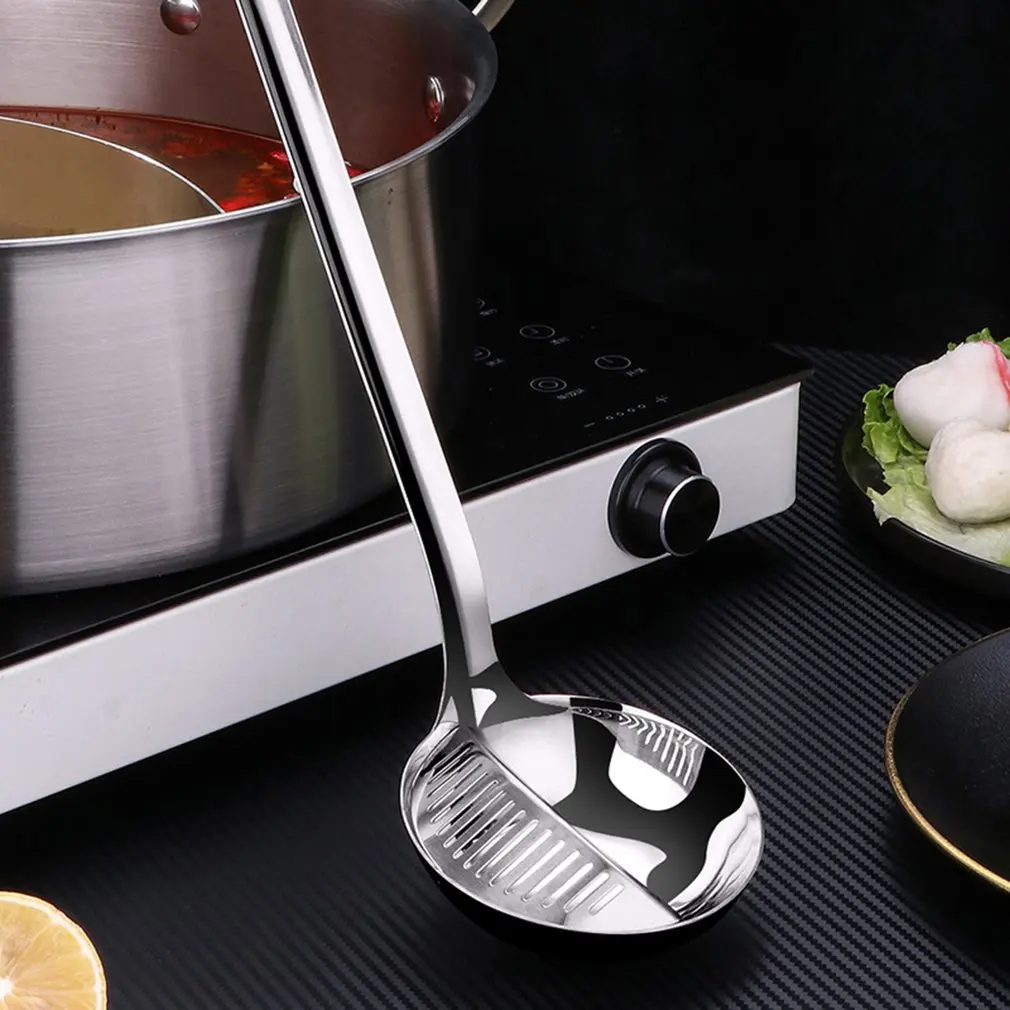 

Spoon Long Handle Kitchen Strainer Solid Color Cooking Colander Kitchen Scoop Stainless Steel Tableware Colander Hot