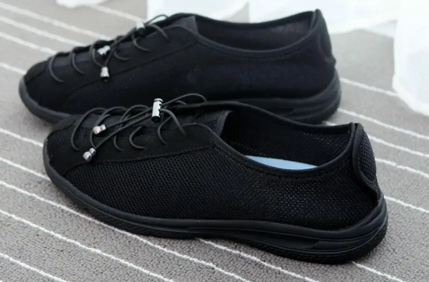 Удобная обувь среднего возраста с широкой деформированной подошвой Обувь