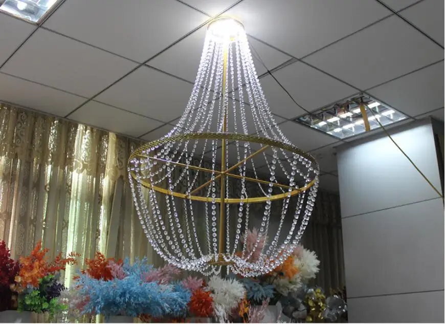 Nuevos accesorios de boda, iluminaci&oacute;n de techo de cristal de hierro, decoraci&oacute;n de escenario de boda, colgante de aire y l&aacute;mpara de bendici&oacute;n-5
