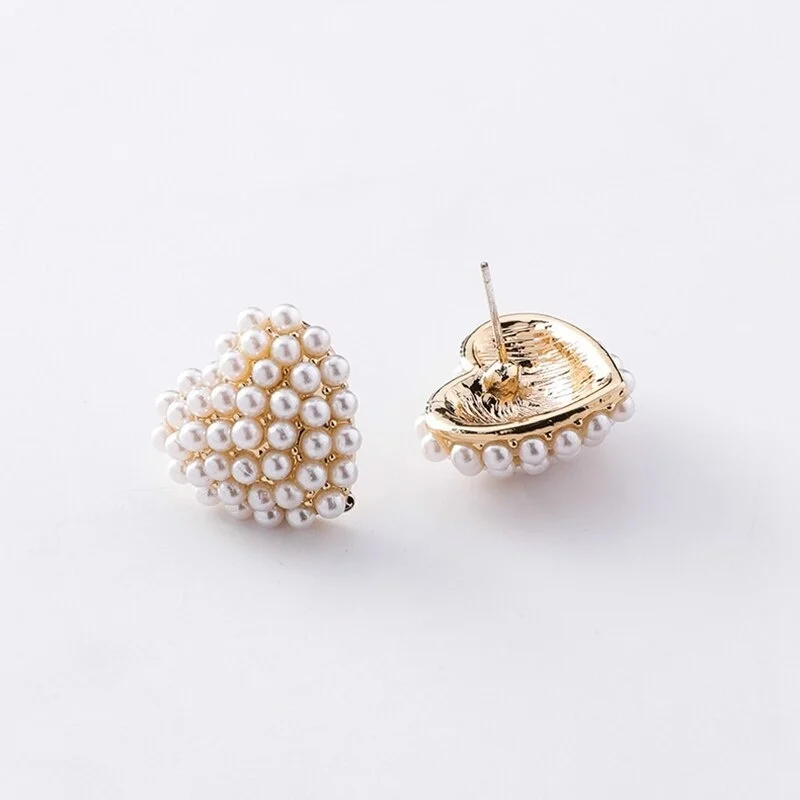

Women Fashion Handmade Cute Love Heart Simulated Pearl Stud Earrings
