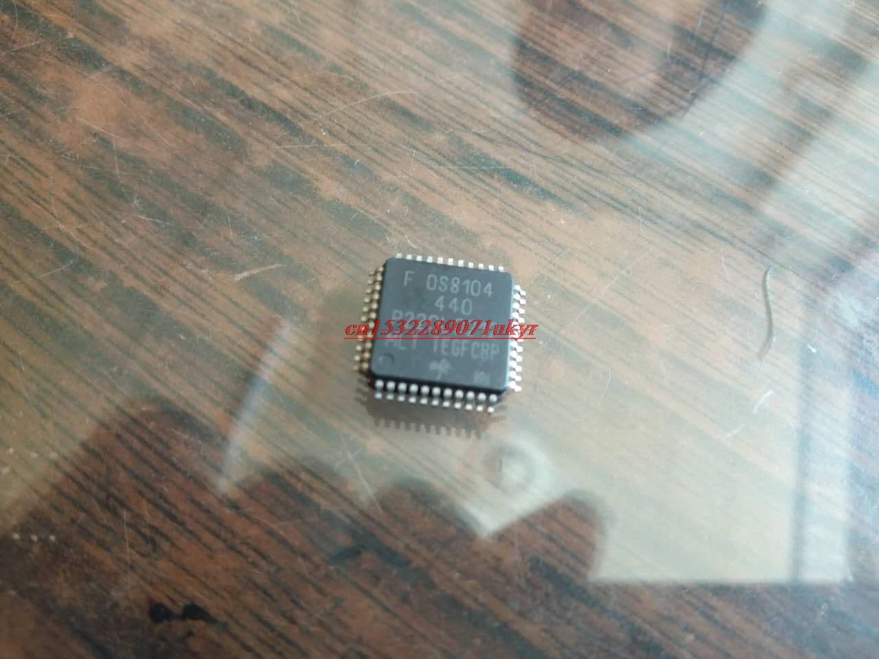 2 шт. FOS8104-2440 OS8104-2440 OS8104 QFP44 волоконно-оптический усилитель IC автомобильное аудио