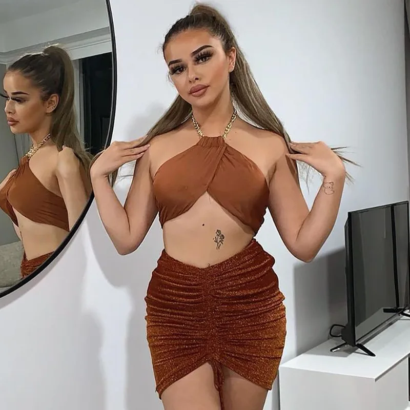 

Сексуальная Женская майка с бретелькой через шею и цепочкой, летняя Праздничная майка с открытой спиной, модель Y2k, красивый черный и белый т...