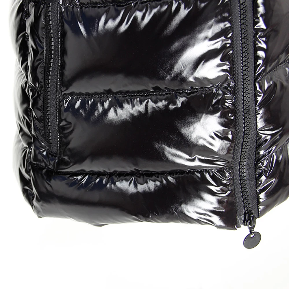 Женский короткий пуховик на утином пуху черная теплая блестящая куртка с