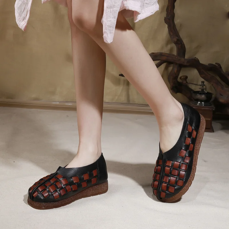 Женские кожаные туфли VALLU черные повседневные на плоской подошве с ремешком