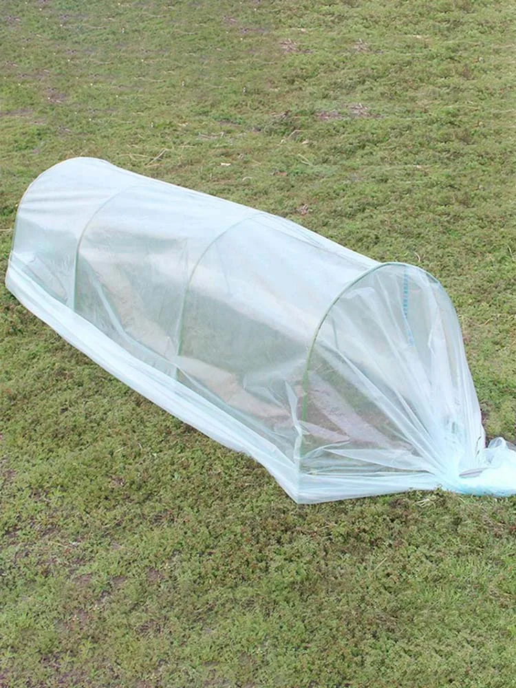 Сверхпрочная устойчивая к ультрафиолетовому излучению прозрачная цветная