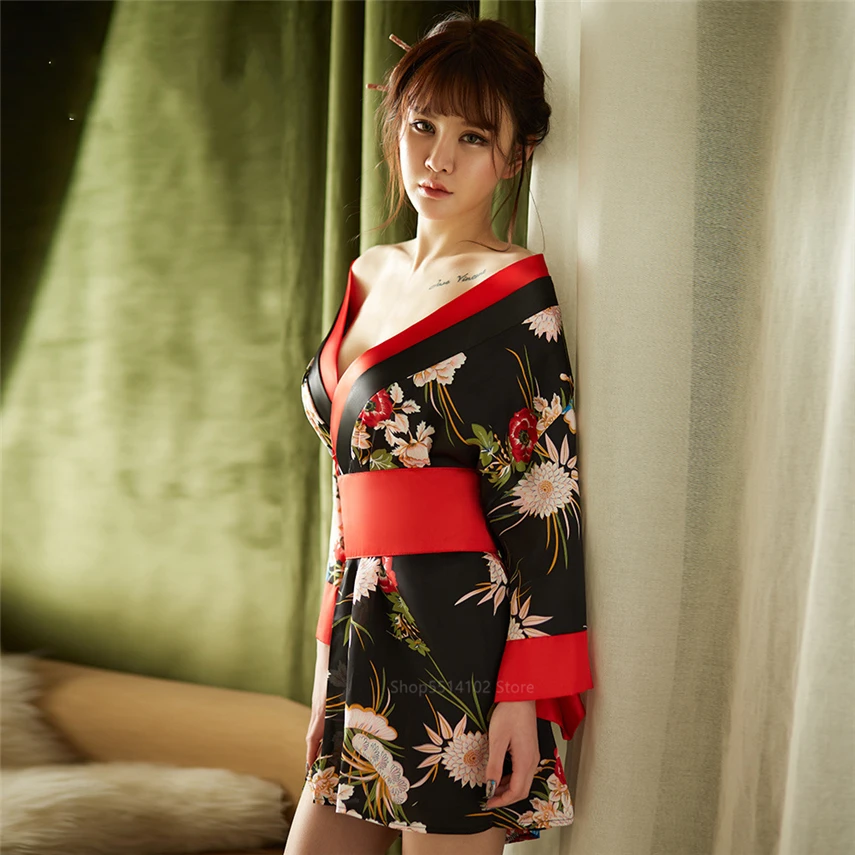 Кимоно женское в японском стиле с цветочным принтом пикантная ночная рубашка