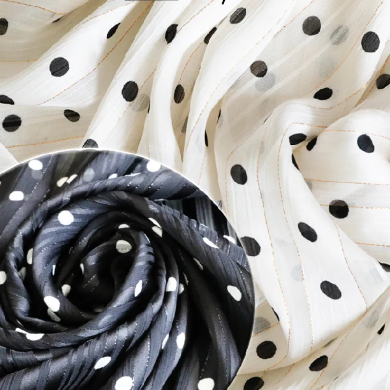 Прозрачное шифоновое платье в горошек с вертикальными полосками на весну и лето |