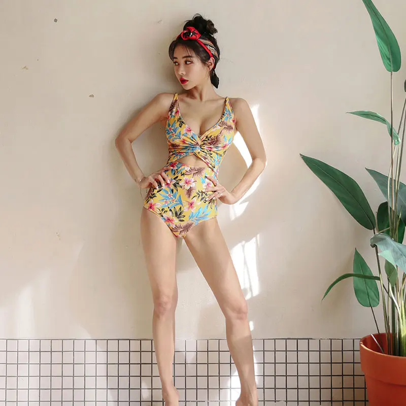 

Korean Style One Piece Swimwear Women Swimwear Bandage Swimsuit High Quality Solid Bathing Suit sexy Monokini Beahwear 2020 New