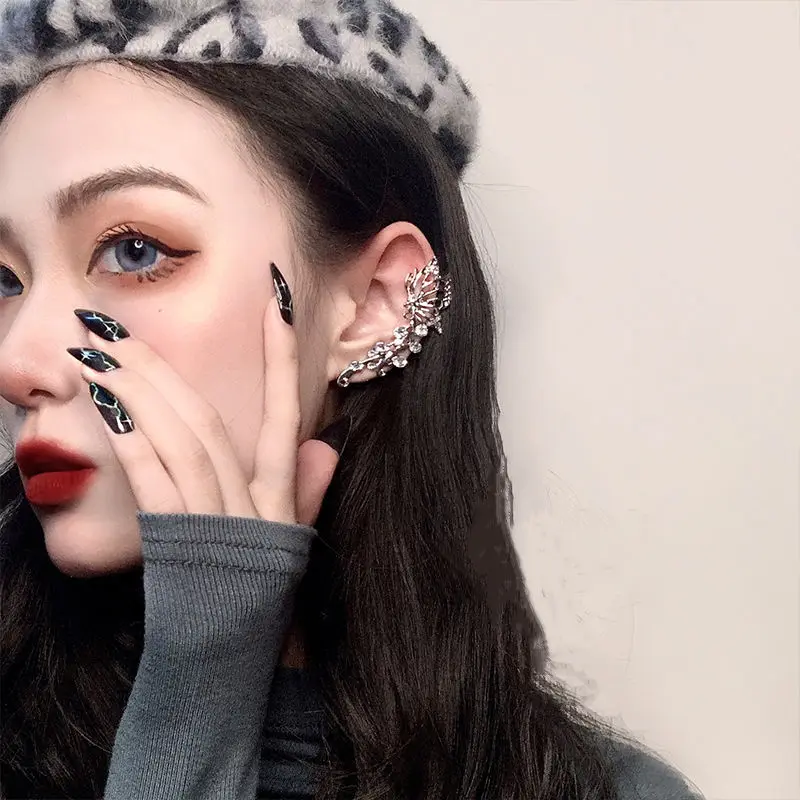 

Rhinestone Butterfly Ear Bone Clip Personality Exaggerated Grunge Earring for Women 2021 Trend Fashion Punk Clip on Earrings