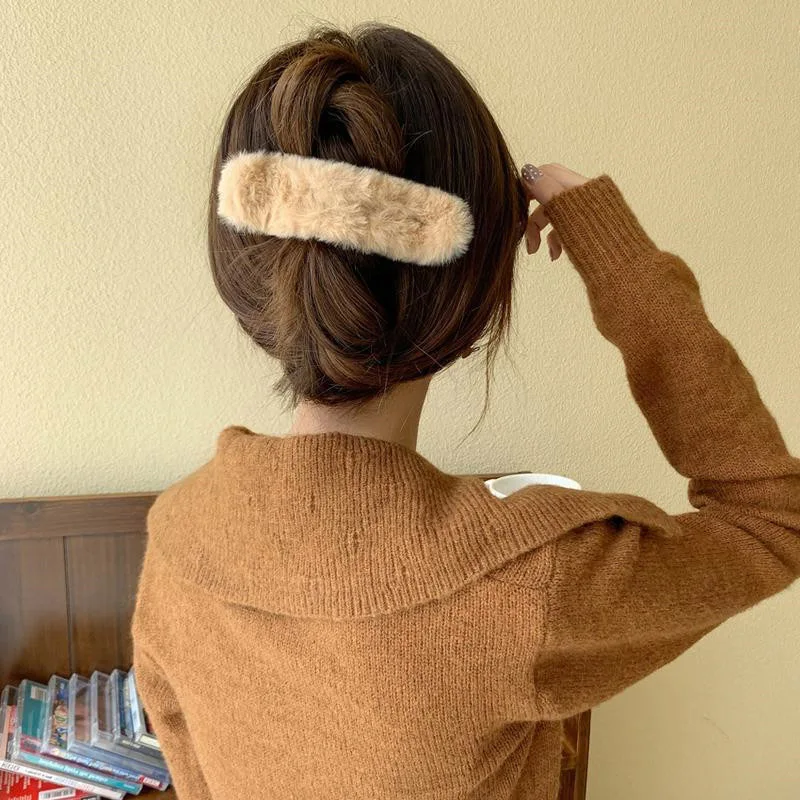 

Зимние элегантные акриловые заколки для волос с искусственным мехом