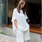 Белая футболка с коротким рукавом в Корейском стиле, летний костюм с шортами, Женская свободная футболка большого размера, женские топы, женская повседневная одежда