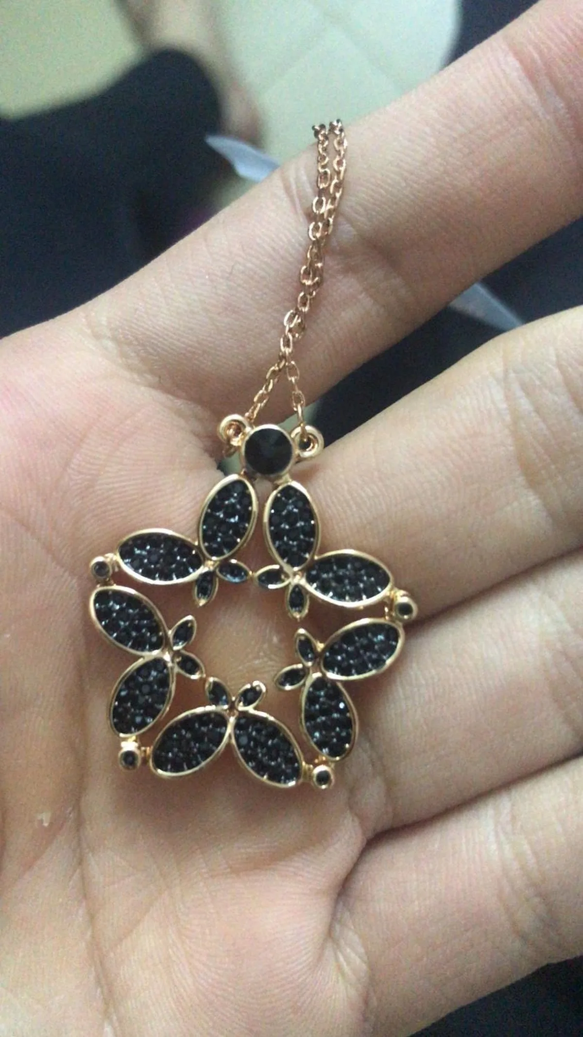 

ERIN High quality SWA. Original design Star Crystal lady Necklace