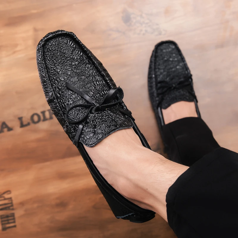

Men Leather Flats Shoes Slip On Outdoor Casual Shoes Low Top moccasins Shoes club party Non Slip Loafers For Male shoes