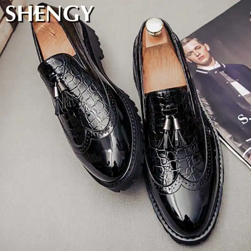 

New Summer Casual Men's Shoes Fashion High Quality Trendy Men's Shoes Outdoor Walking Wedding Casual Shoes For Men Lazy Shoes
