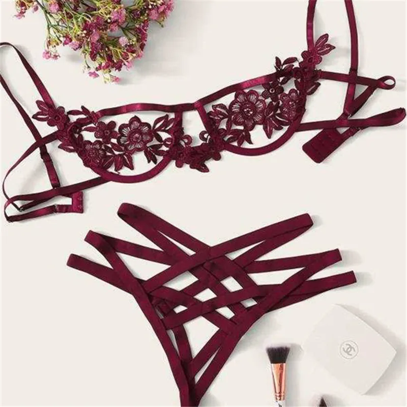 

Harness Appliques Hollow Out Lenceria Sexy Women Intimates Black Thongs V-String Transparent Female Underwear Bra Set RS80854