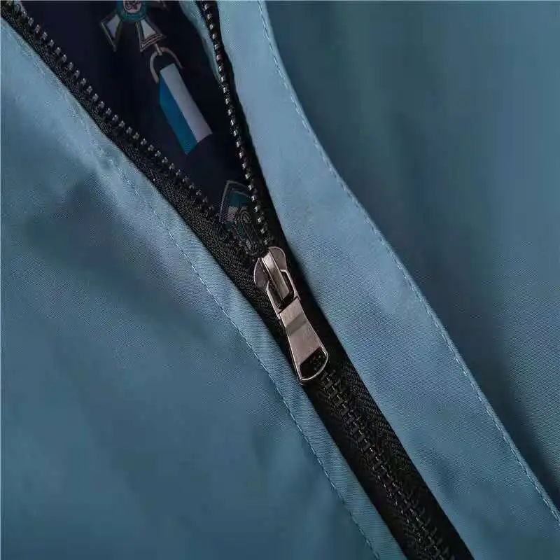 

Hot men's casual jacket. Fashion stand collar business jacket. Exquisite logo printed large men's wear