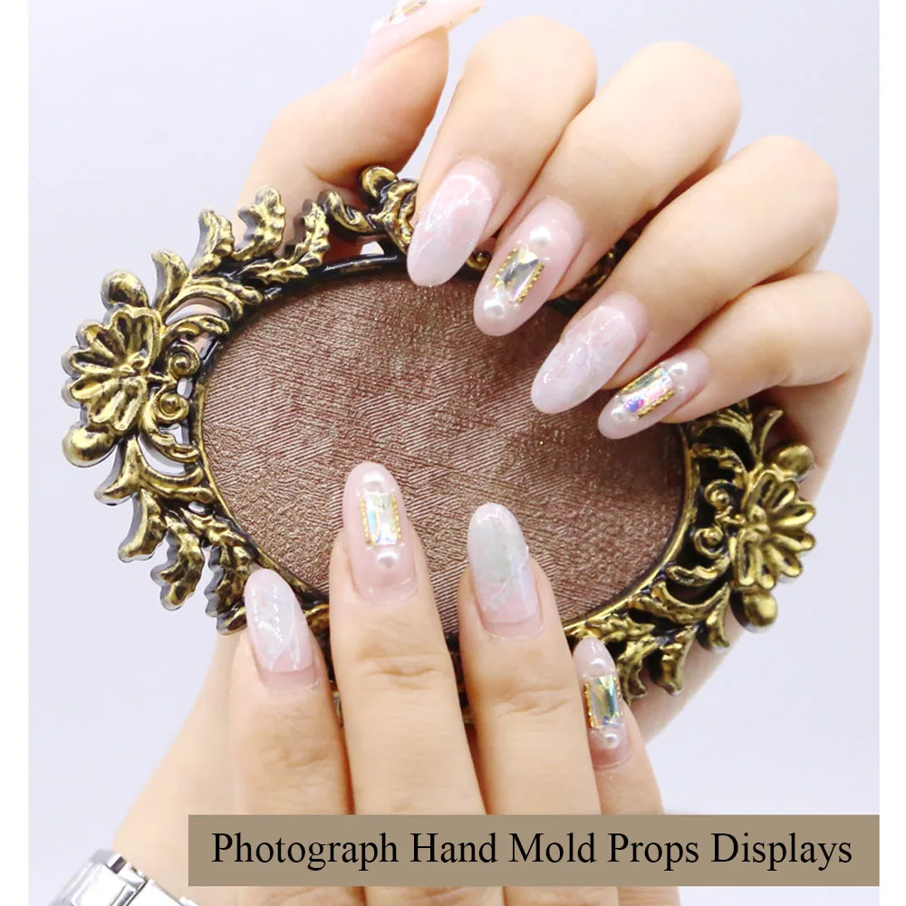 

BQAN 1 Pc Oval Retro False Nail Art Plate Practice Tips Display Stand Nail Art Works Showing Board Palette Manicure Nail Tools