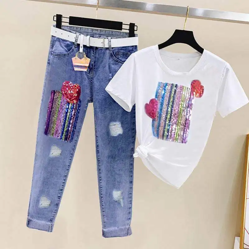 

Single/Outfits 2021 summer new short sleeve T-shirt ripped jeans fashion Outfits two-piece women