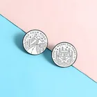 Мультяшная белая круглая эмалированная брошь с изображением гор пик деревьев уличные Приключения автобус для путешествий Значки из сплава для одежды сумки ювелирные изделия в подарок