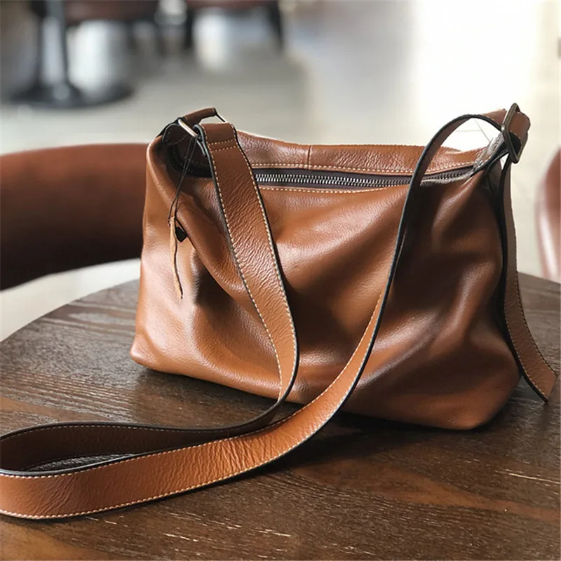 Fashion luxury design natural real leather ladies large-capacity shoulder bag daily outdoor shopping soft cowhide messenger bag