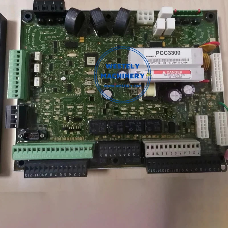 Оригинальная панель управления генератором PCC3300 оригинальный модуль PCC3.3 Cummins |