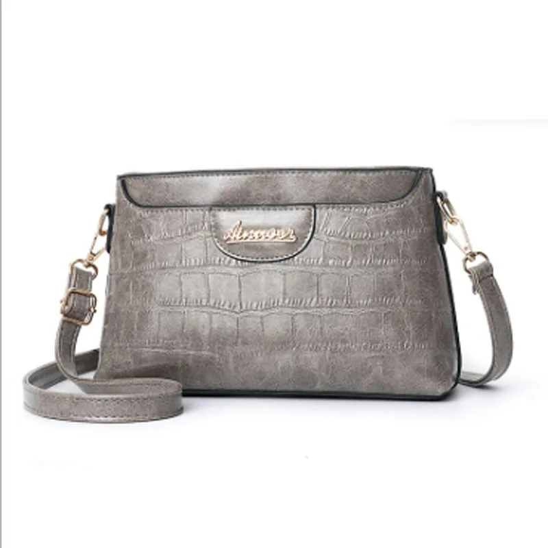 

Women's bag 2019 South Korea's cool fashion summer new women's bag versatile personality handbag cross-shoulder bag