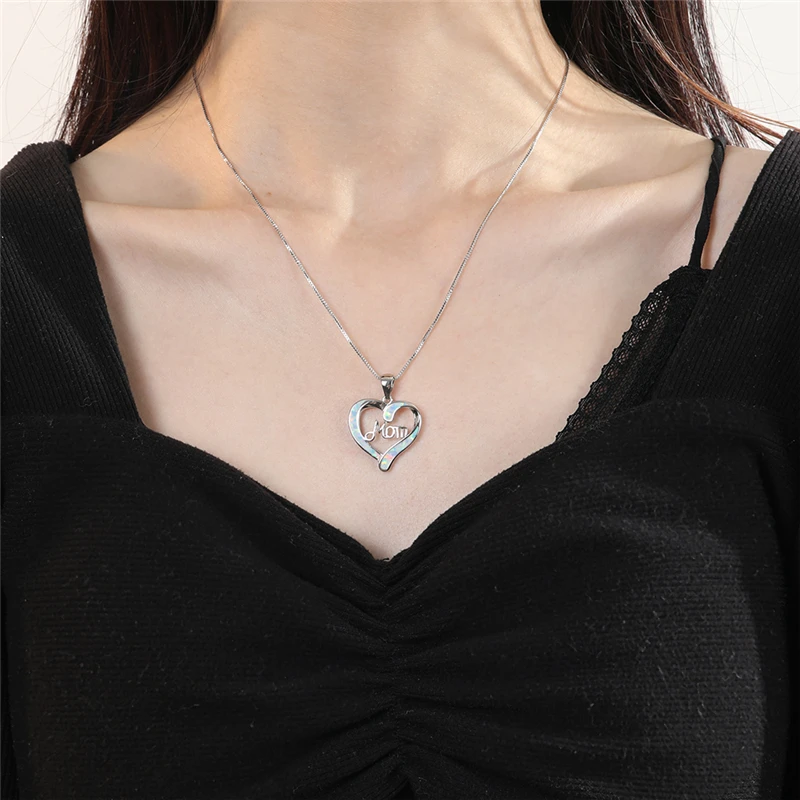 

Luxury Female Letter Mom Pendant Necklace Rose Gold Silver Color Chain Necklace Cute Blue Opal Heart Wedding Necklaces For Women