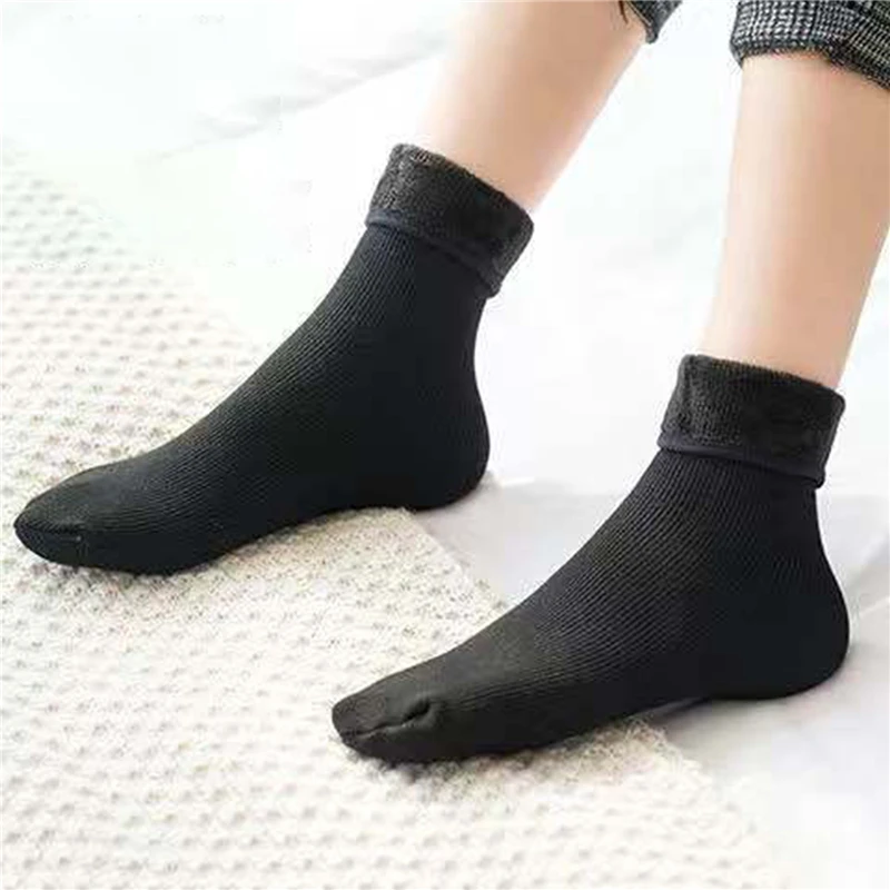 

Socks Winter Warm Women Colored Cotton Plus Velvet Thickening Socks Breathable And Sweat-absorbing Fashion Mid Sock