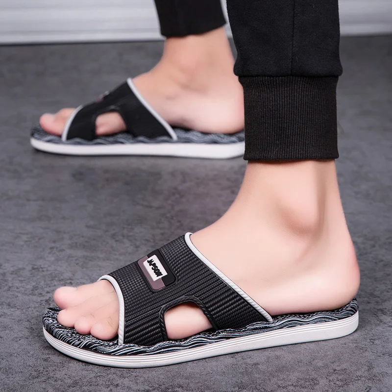 

New Mens Slippers Indoor Nice Non-Slip Home Bathroom Slippers For Man Woman Unisex Massage Badslippers Summer Beach Slides Men