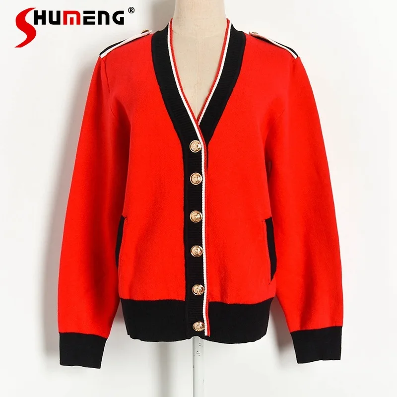 

Coats & Jackets