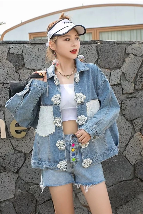 

European station spring 2021 European goods new diamond-studded beaded disc buckle loose and thin denim jacket jacket women