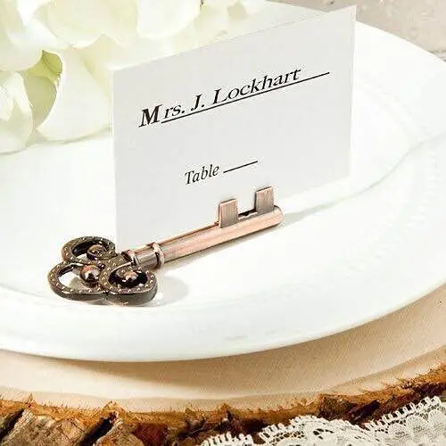 

200pcs Retro Key Place Card Holder Vintage Rustic Wedding Table Decoration Table Number Name Card Holder Supplies