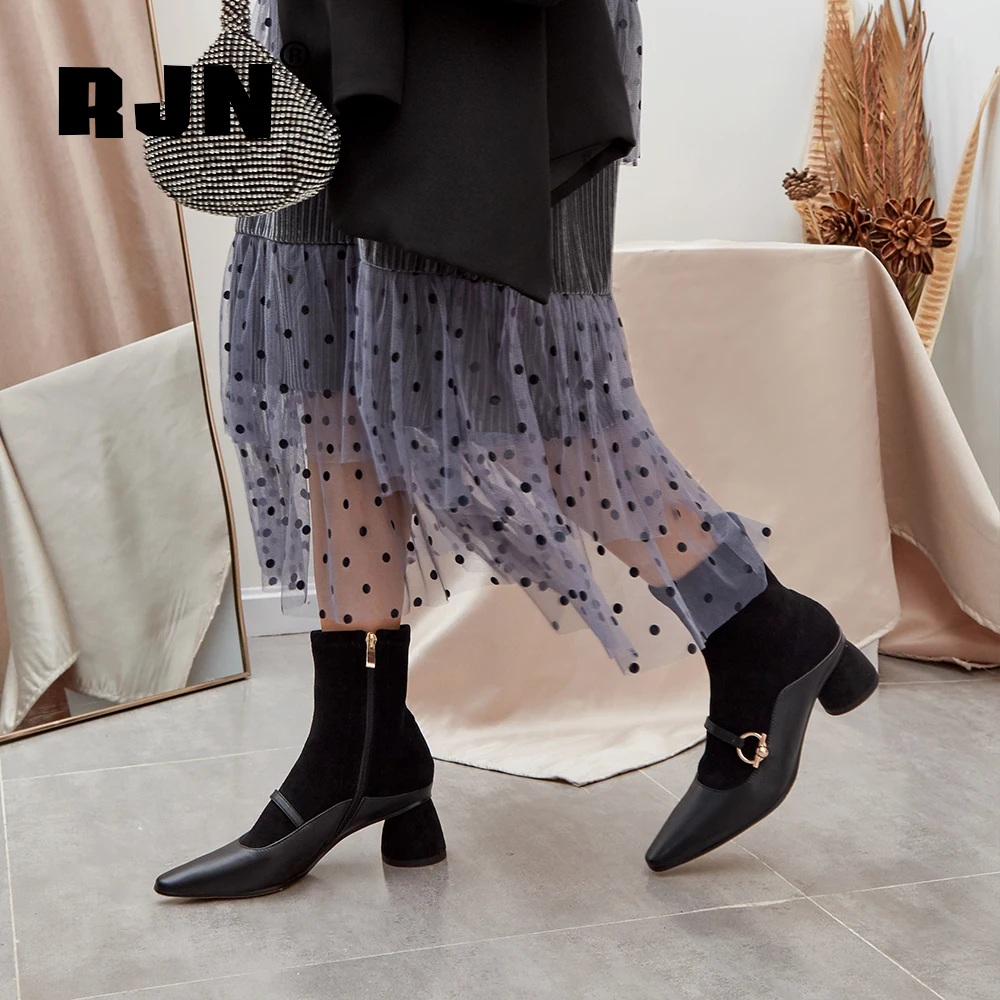 

Женские ботинки из натуральной кожи, на молнии, с квадратным носком