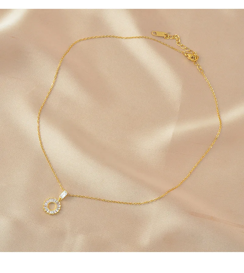 

SIPENGJEL Fashion Geometric Circle Round Pendant Neckalce Square Crystal Chore Necklace For Women Jewelry 2021
