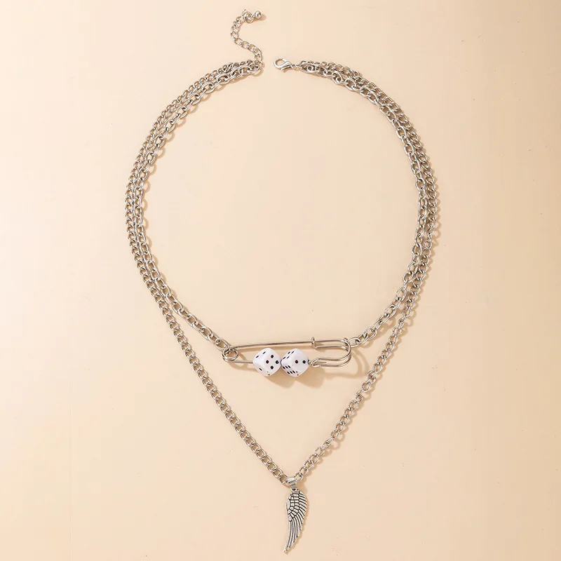 

New 2021 Bohemian Leaf Pendant Necklace for Women Trendy Sieve Silver Color Alloy Metal Multilayer Chain Party Jewelry