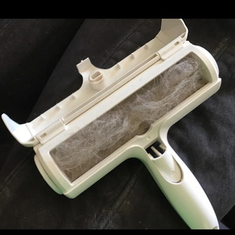 

1Pcs Multifunction Home Cleaning Tools Two Way Cleaner Brushes With Ears Dust Remover Brush 19.5*20CM Pet Hair Remover