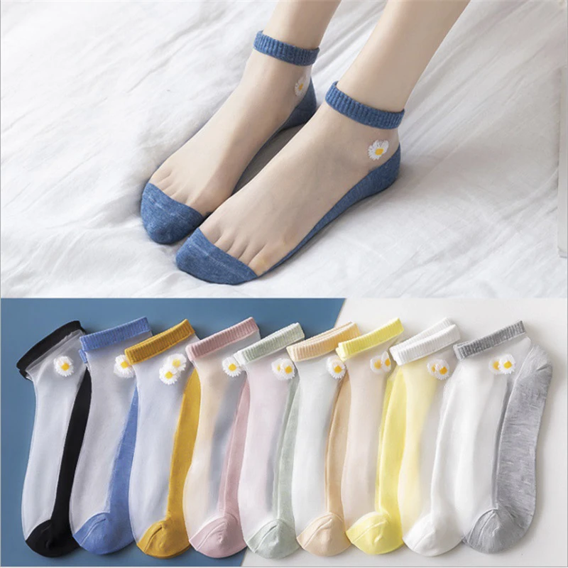 

Spring and Summer New Ladies Socks Small Daisy Transparent Ladies Boat Socks