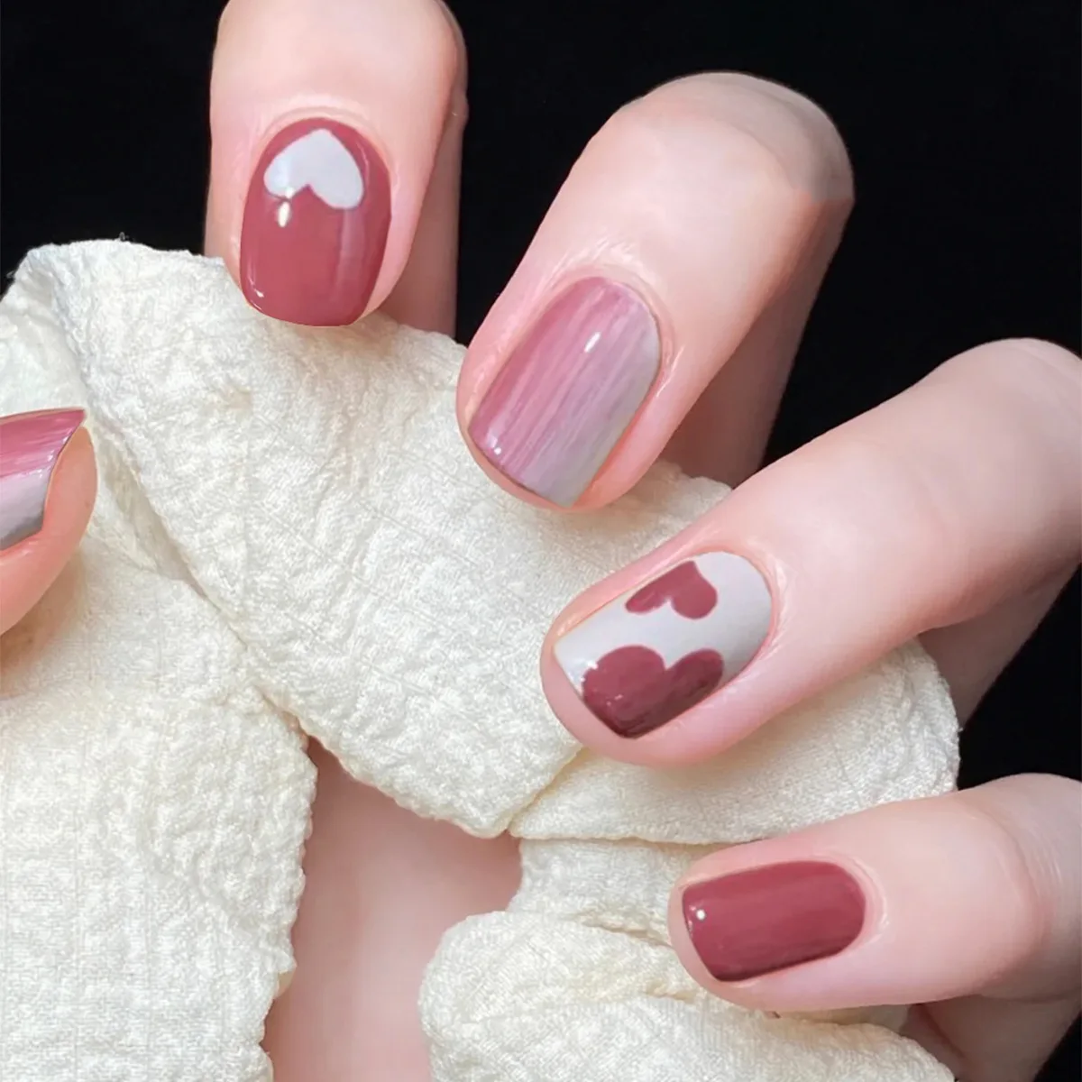 

Fake Nails Doodle Heart Full Cover Fake Nails DIY Glue Press On Nails Nail Supplies For Professionals