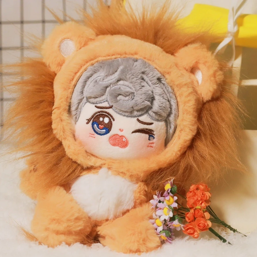 

Handmade Limited 10cm Idol Doll's Clothes Accessoires Cute Lion Hooded Bodysuit With Chain For Dolls KPOP Fans Collection