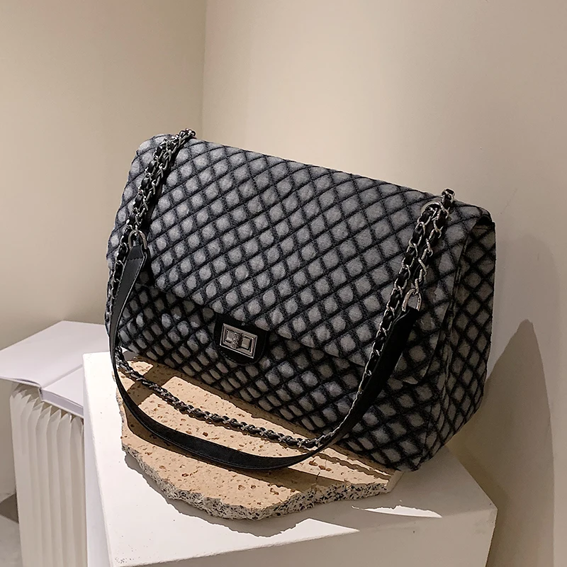 

Новинка 2021, Женская Осенняя универсальная цепочка большой емкости на одно плечо, модные популярные дизайнерские сумки-мессенджеры высоког...