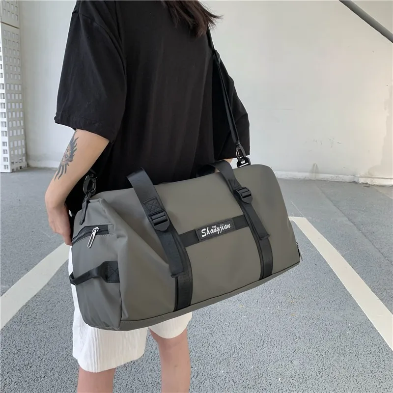 Fashion Men Travel Bag Waterproof Sports Bag Fitness Gym Handbags Large Capacity Shoulder Bag Crossbody Pack Sac De Voyage 2021