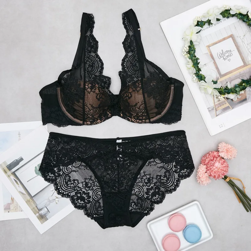 

New Hot Sale Body Shaping Underwear Panties Set Sexy Charming Women Lace Thin Underwear Ladies Small Breasts Gathered